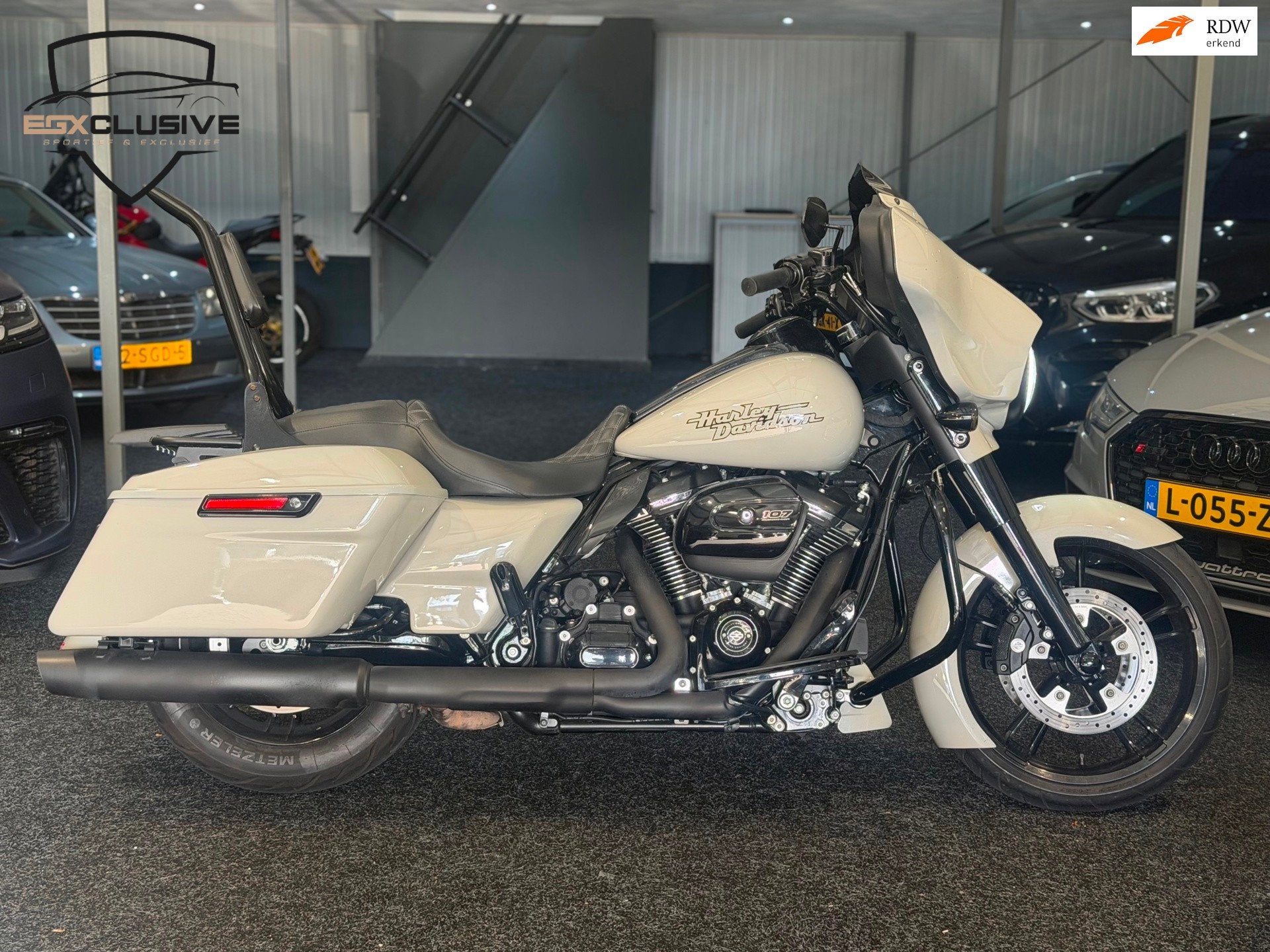Harley Davidson Tour 107 FLHXS Street Glide Special Apple Ca, Motoren, 1746 cc, ABS, Meer dan 35 kW, Toermotor