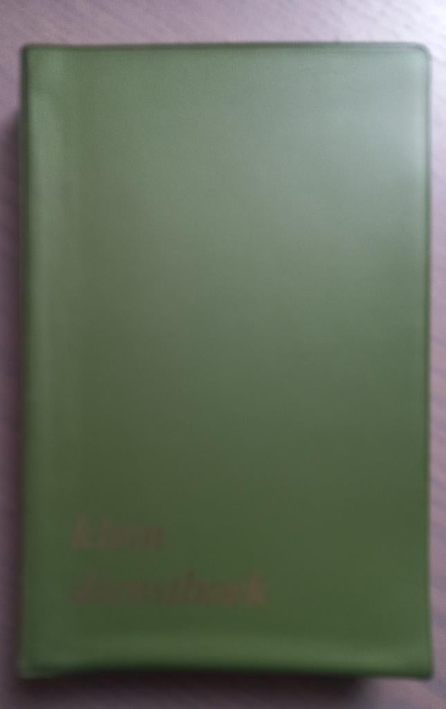Klein dienstboek, Ophalen of Verzenden, Gelezen, Christendom | Katholiek