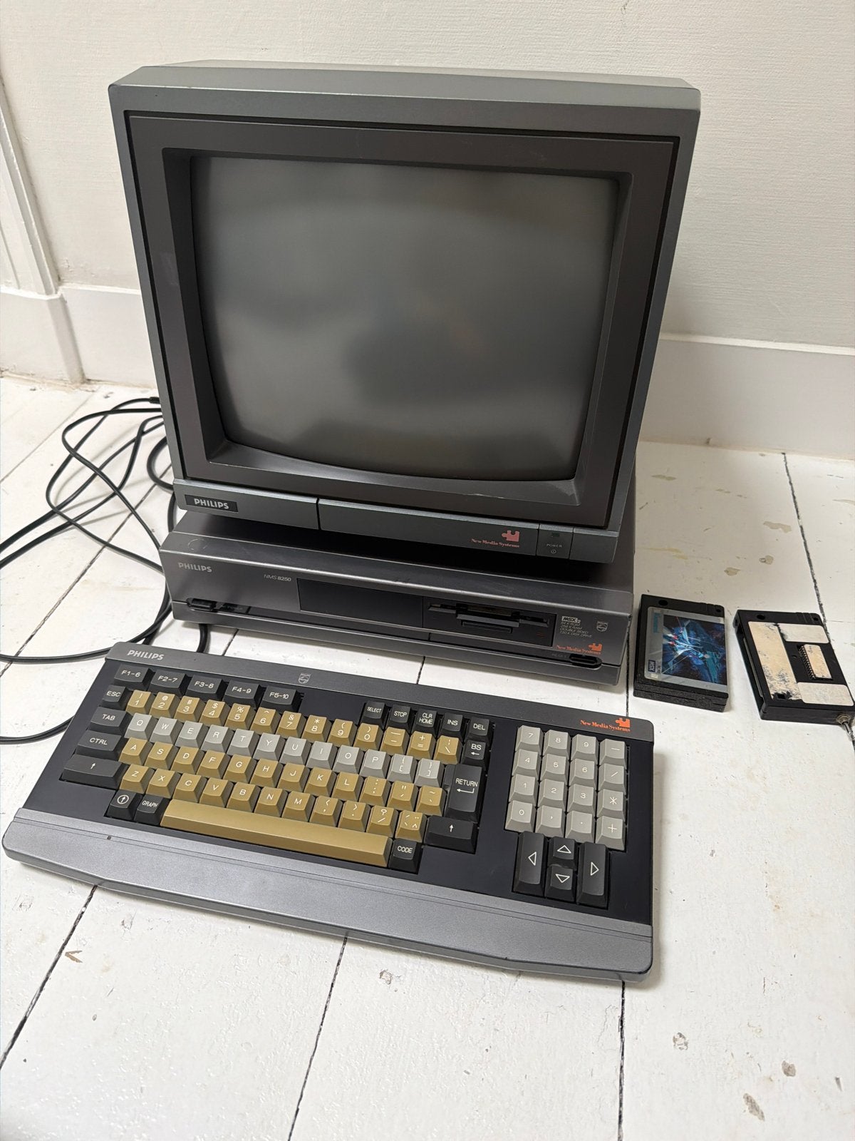 Philips NMS 8250 MSX2 Computer met Monitor en Toetsenbord, Computers en Software, Ophalen