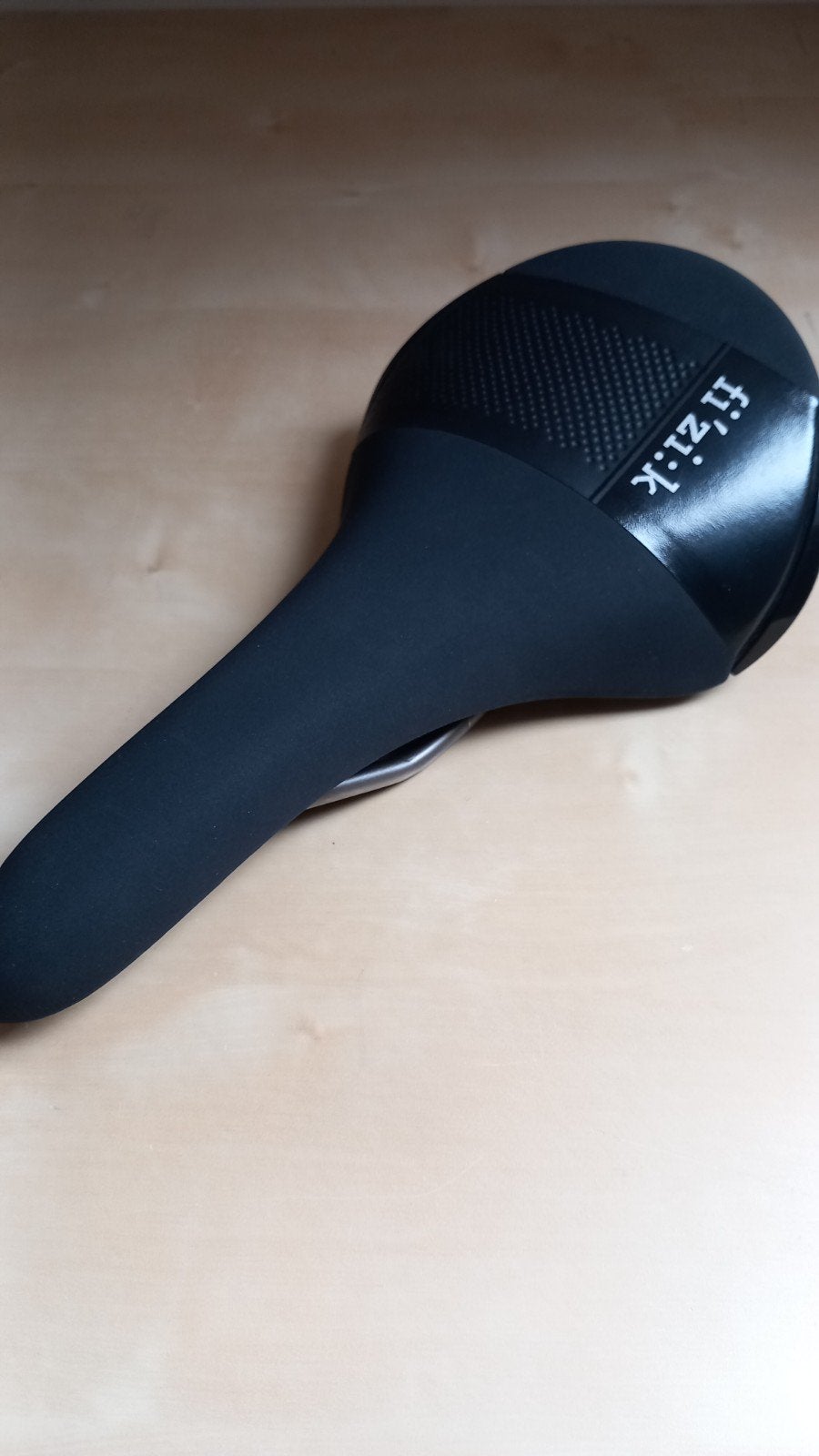 Fi'zi:ik Aliante R3 Racefiets Zadel - Nieuw, Maat L, Nieuw, Ophalen of Verzenden, Zadel, Racefiets