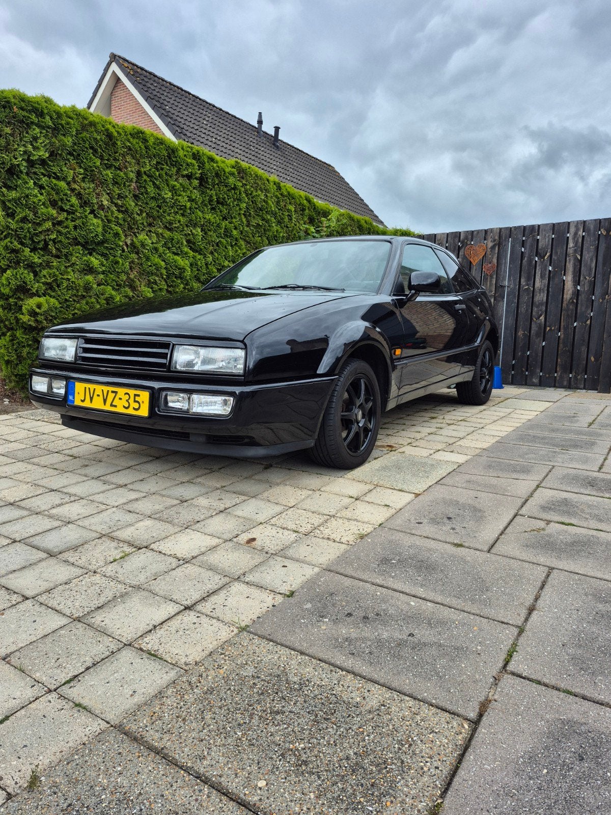 Volkswagen Corrado 2.0 85KW AUT 1995 Zwart, Corrado, 4 cilinders, Origineel Nederlands, 1200 kg