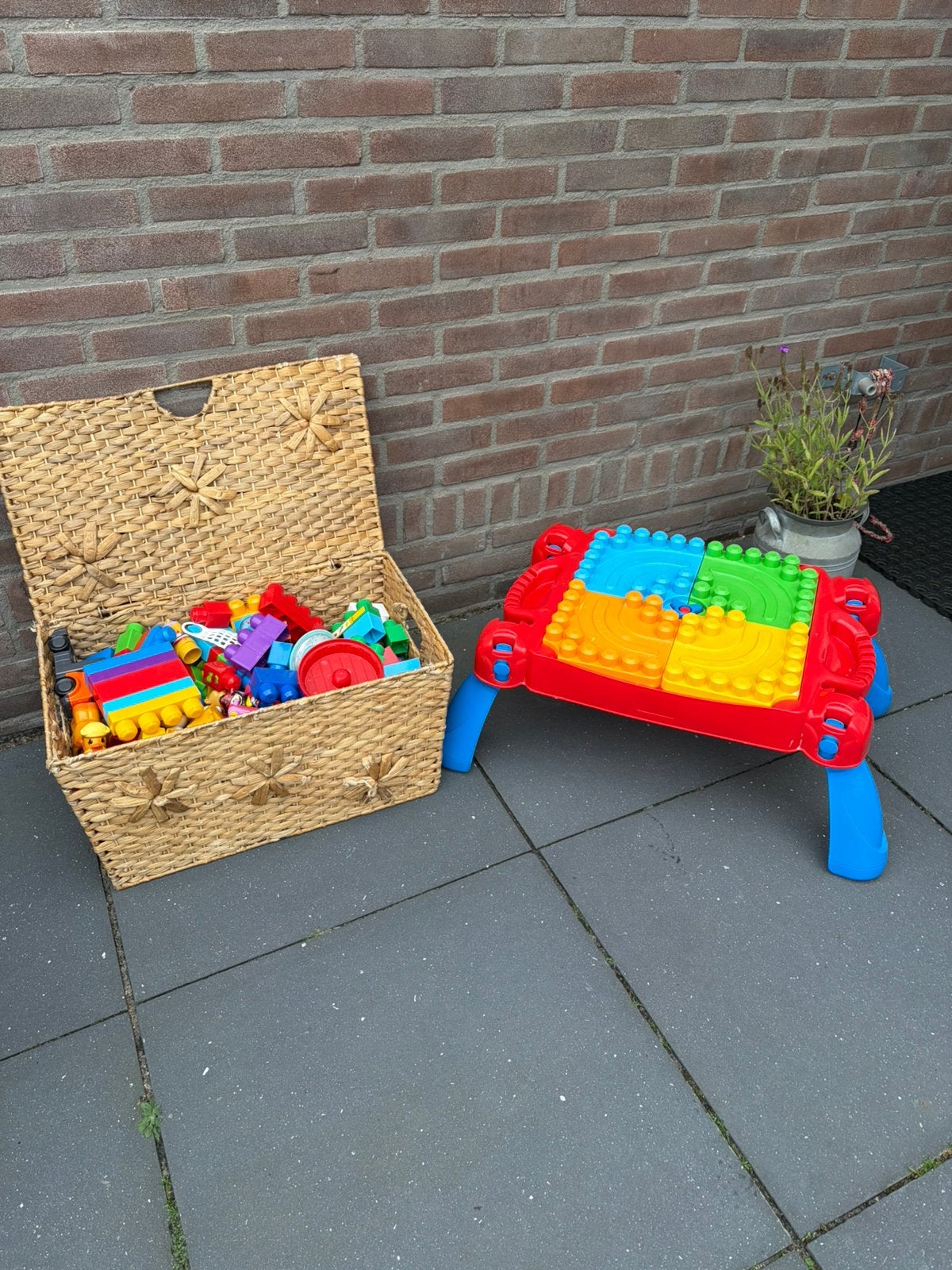 Opvouwbare Mega Bloks First Builders Speel- en Leertafel, Ophalen, Zo goed als nieuw