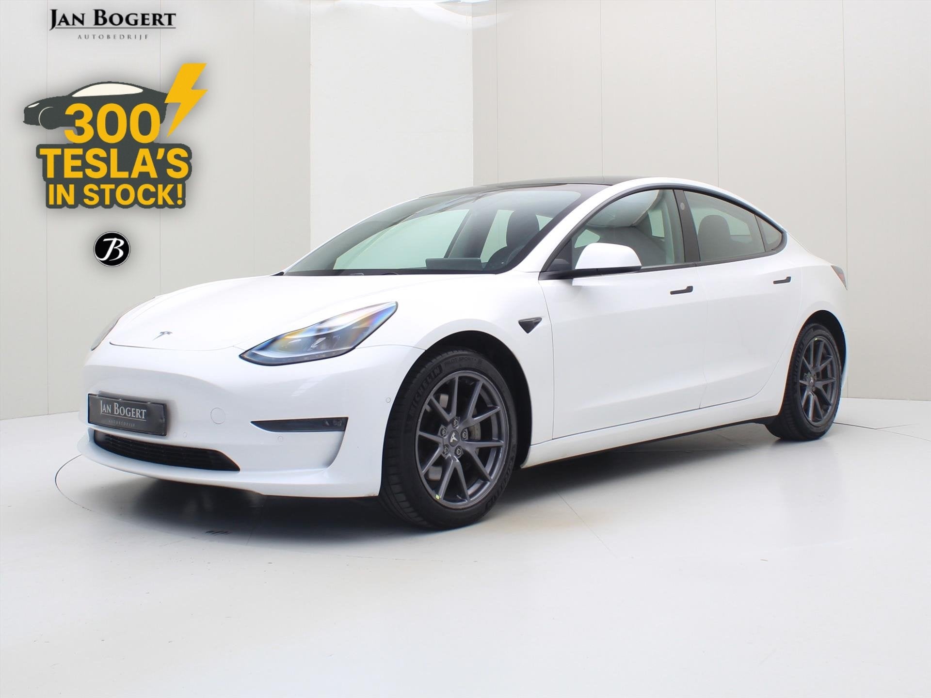 Tesla Model 3 Long-Range AWD 351pk 75 kWh FACELIFT [ WARMTEP, Auto's, Automaat, Gebruikt, Zwart, Wit