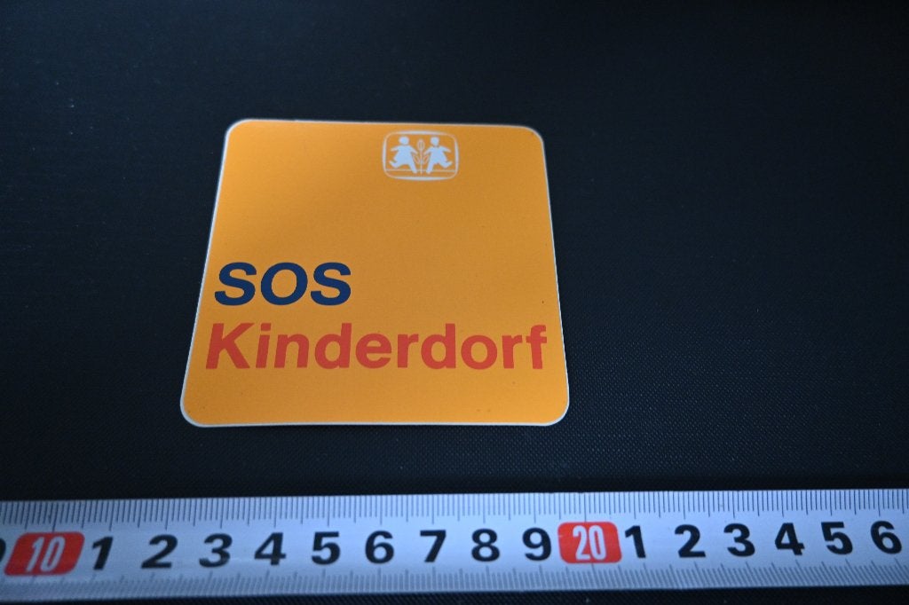 sticker SOS Kinderdorf, Ophalen of Verzenden, Zo goed als nieuw