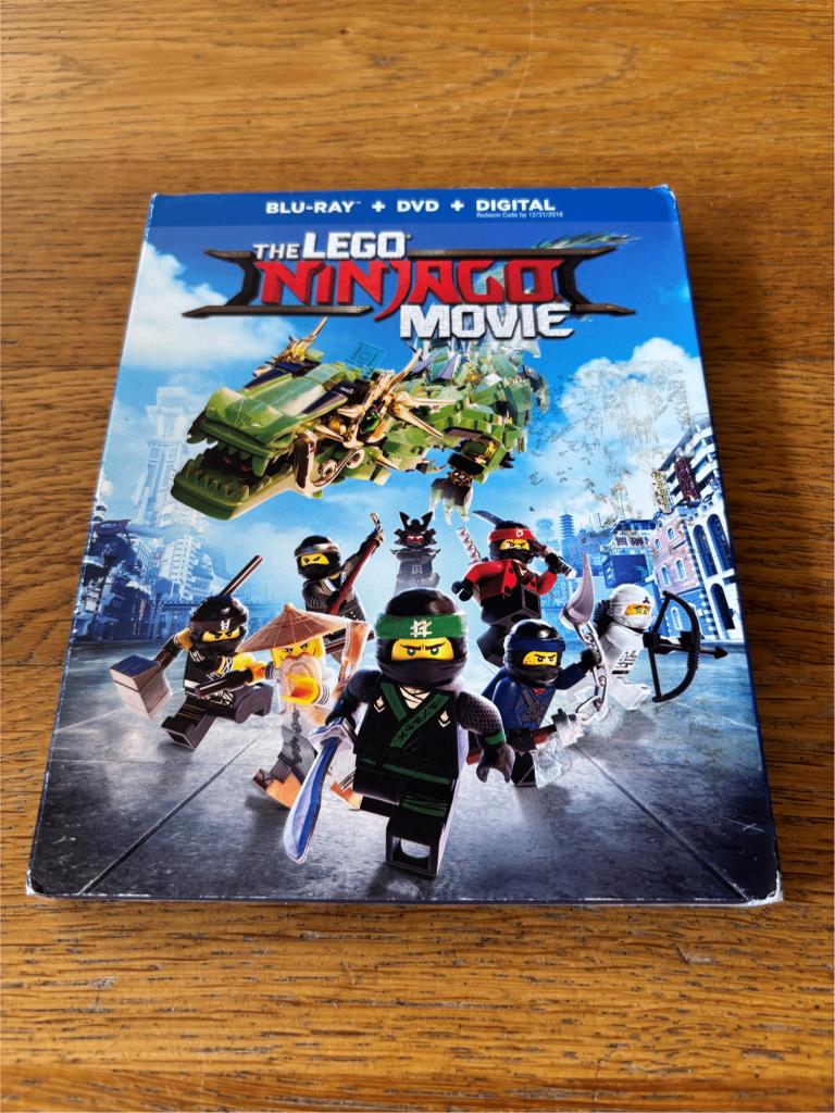 Blu-ray + Dvd The Lego Ninjago Movie - N-NLO, Ophalen of Verzenden, Gebruikt, Tekenfilms en Animatie