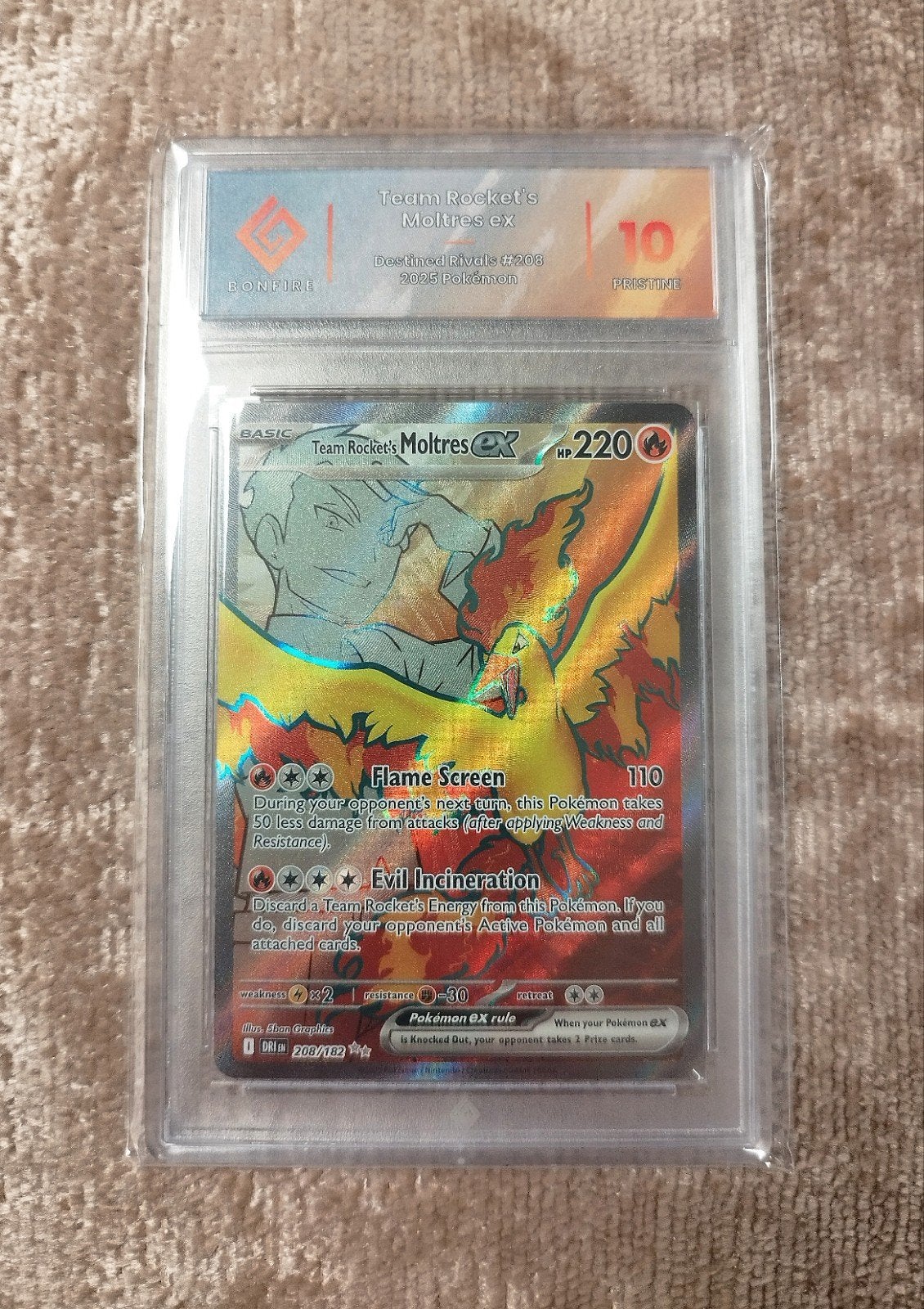 Team Rocket's Moltres ex (DRI 208) Graded 10, Ophalen of Verzenden, Zo goed als nieuw, Losse kaart, Foil