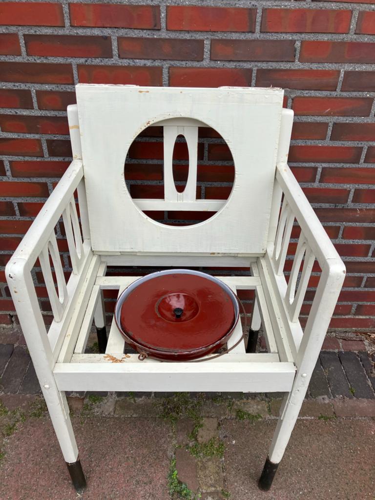 Antieke Postoel met Emaille Po - Decoratief en Stevig, Ophalen