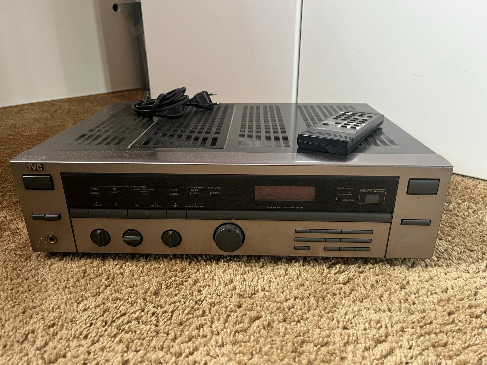 JVC Versterker met afstandsbediening, Gebruikt, JVC, Ophalen of Verzenden, 60 tot 120 watt