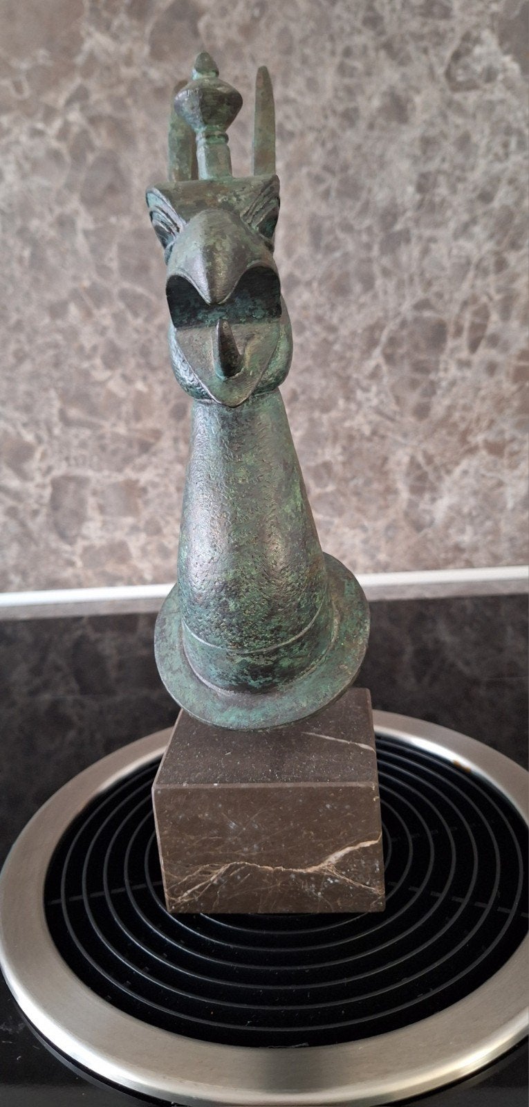 Bronzen Griffioen Protome op Marmeren Sokkel - 29 cm, Antiek en Kunst, Ophalen
