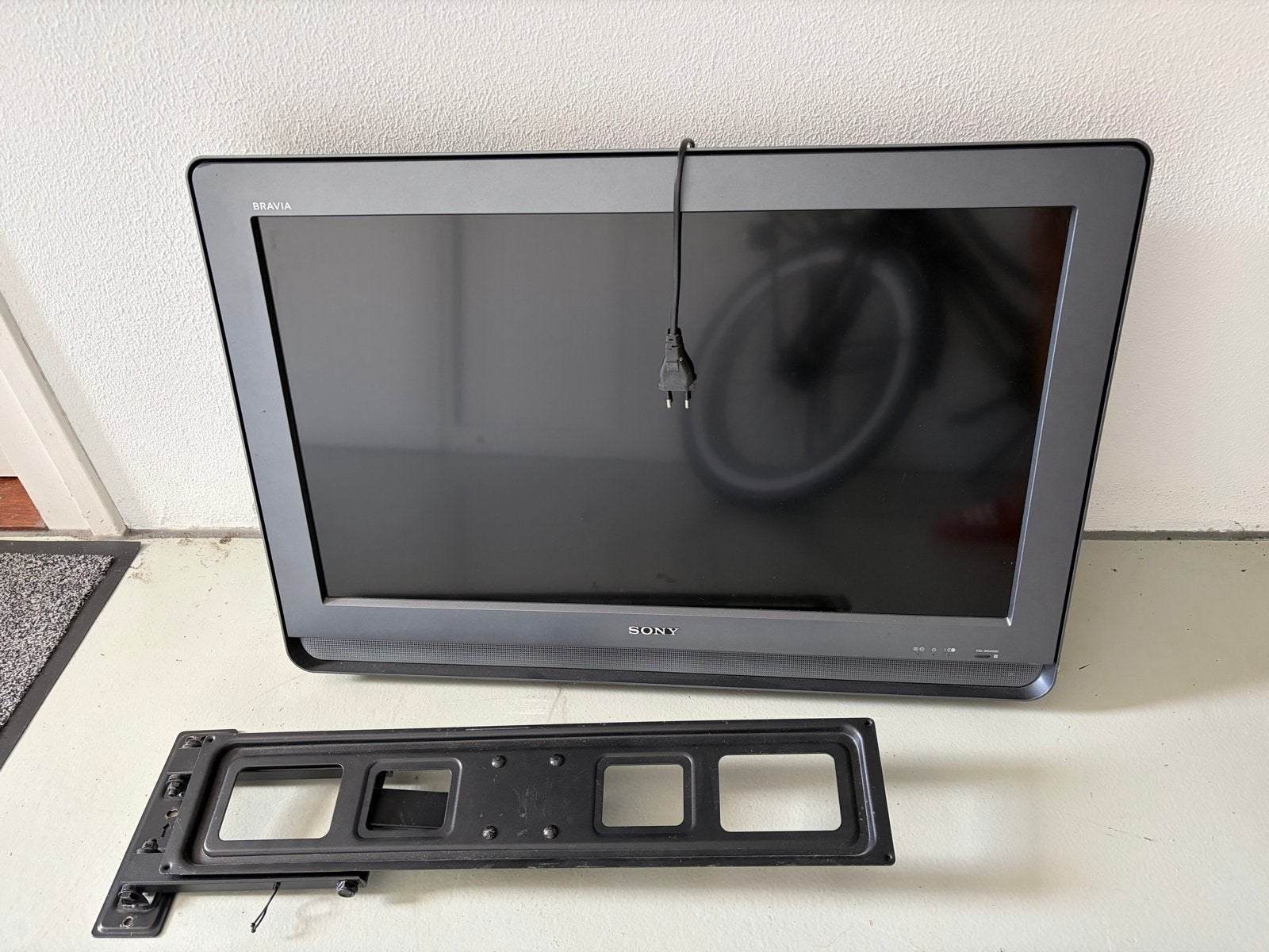 Sony Bravia met ophangbeugel, Ophalen, Gebruikt, 50 Hz, 80 tot 100 cm