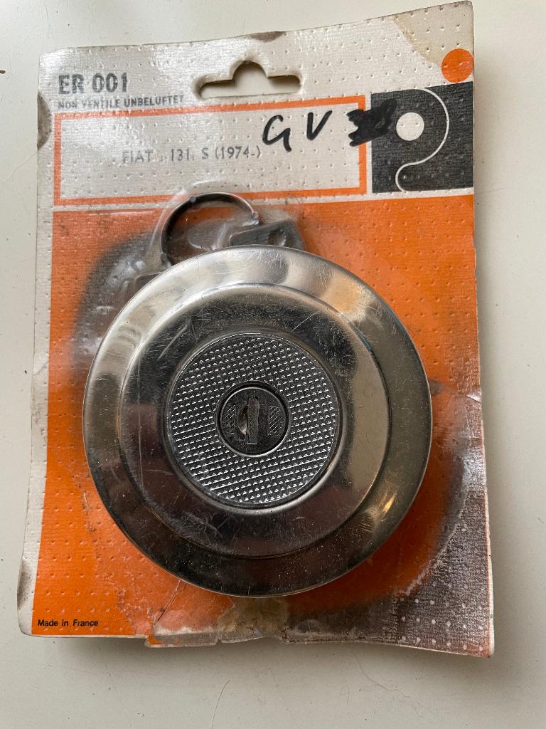 Nieuwe metalen tankdop Fiat 131 1974, Ophalen of Verzenden, Nieuw