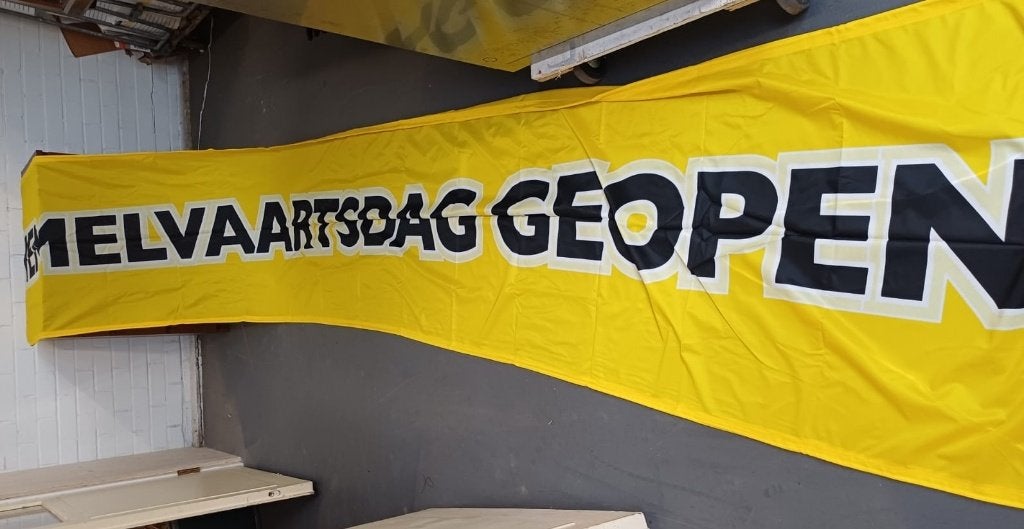 Vlag - Hemelvaartsdag geopend, Ophalen of Verzenden, Nieuw
