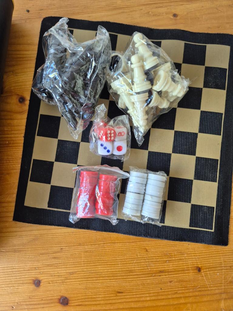 Magnetische reis spellen  in handige koker, Ophalen of Verzenden, Zo goed als nieuw, Reisspel
