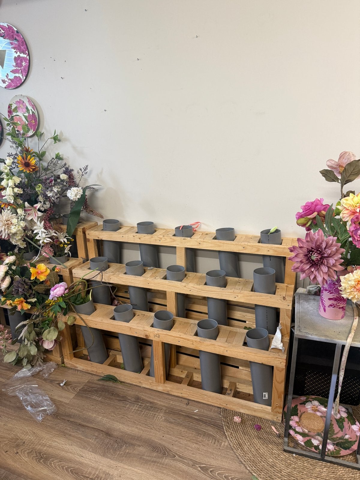 2x Bloemen rek / houder voor kunstbloemen. Opberg- 30 vakjes, Ophalen, Binnen, Onderhoudsvrij, Hout