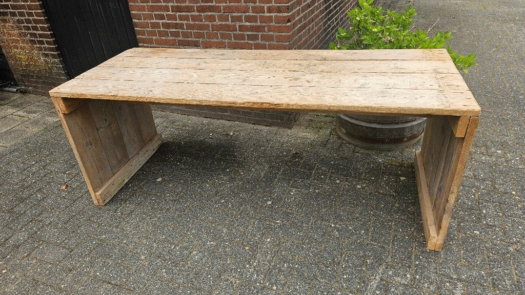 Tafel steigerhout 200x77rechthoekig steigerplanken tuintafel, Steigerplanken, Zo goed als nieuw, Vijf personen of meer, 150 tot 200 cm
