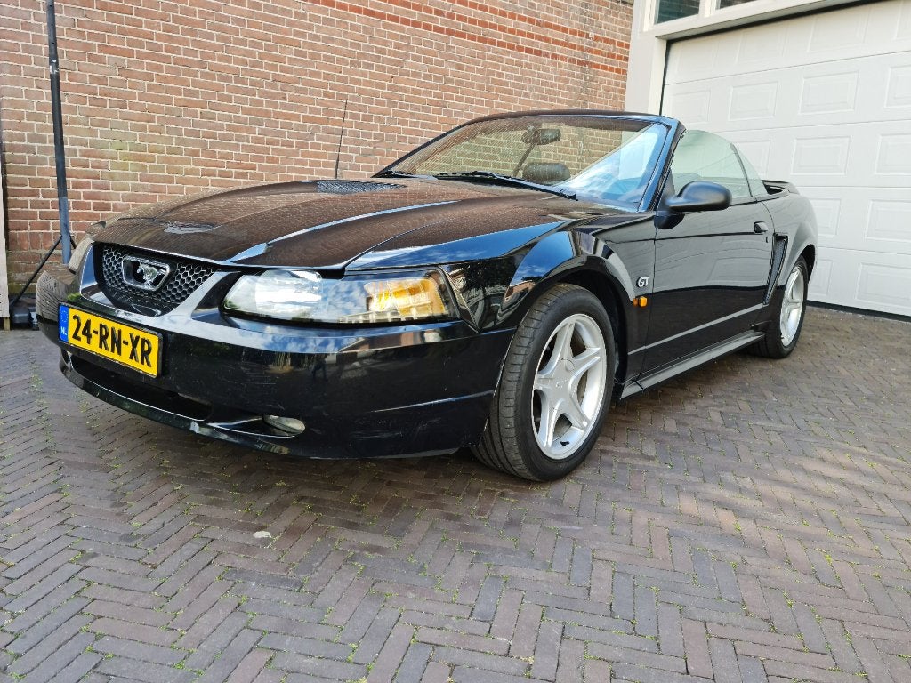 Ford 2002
