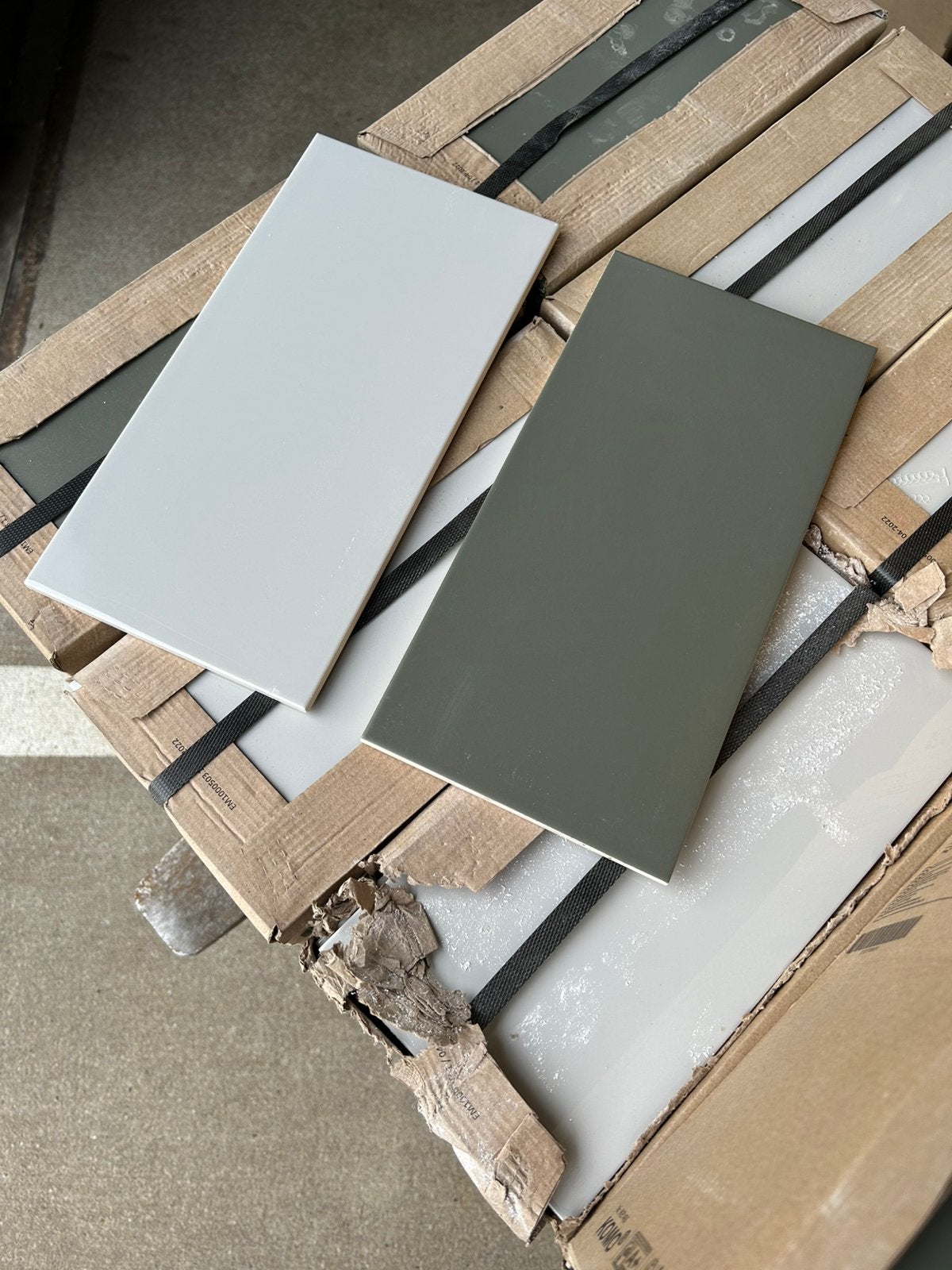 Te koop restant mosa tegels 15x30 groen en grijs, Doe-het-zelf en Verbouw, Ophalen, Nieuw, Minder dan 20 cm, 20 tot 40 cm