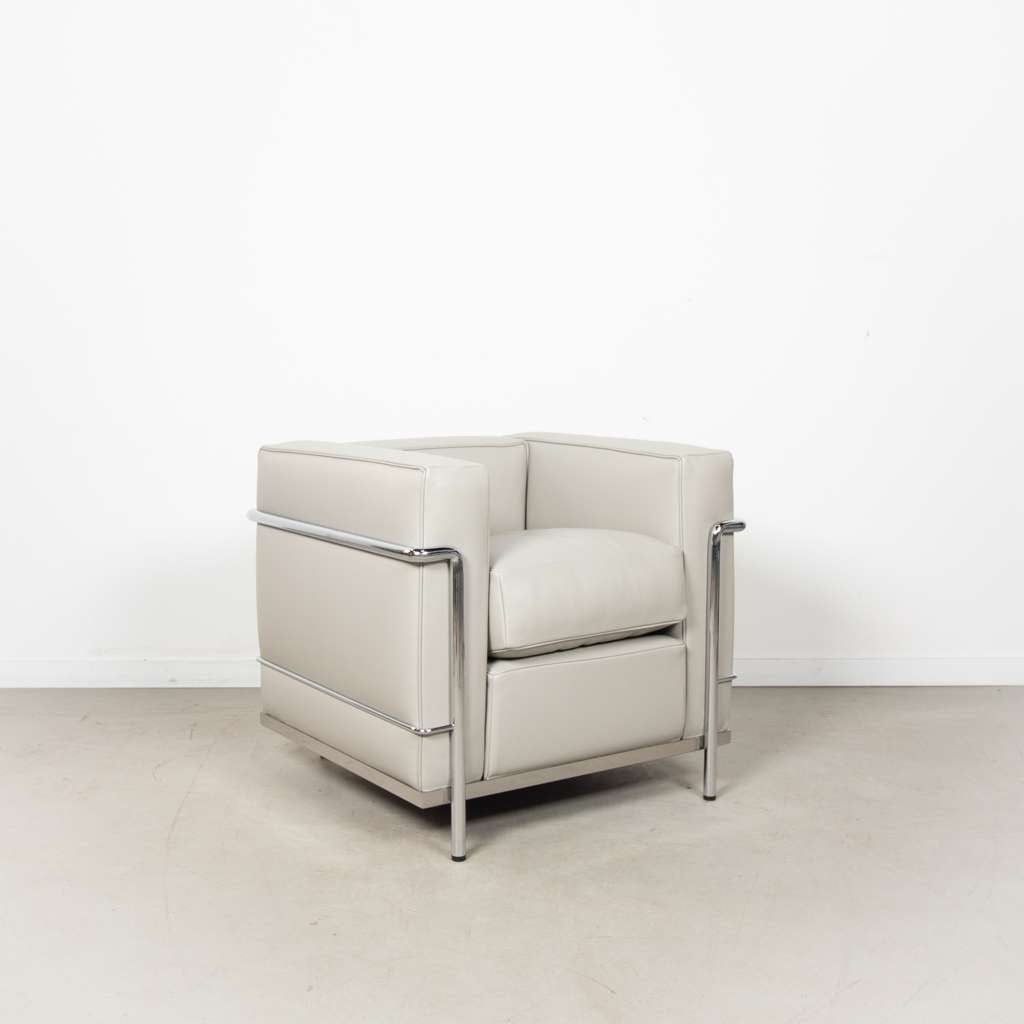2x Cassina LC2 Fauteuil Wit Leer – Chroom, Niet ingevuld, Twee, Wit, Niet ingevuld