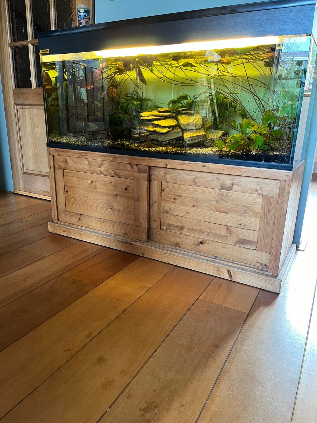 Aquarium met kastje incl. pomp en toebehoren 116x40x96, Ophalen, Pomp, Gebruikt, Gevuld zoetwateraquarium