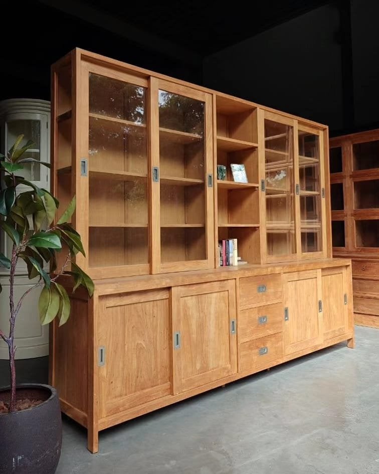 Prachtige grote schoolkast | Teakhouten buffetkast #8883, Glas, Gebruikt, Met deur(en), -