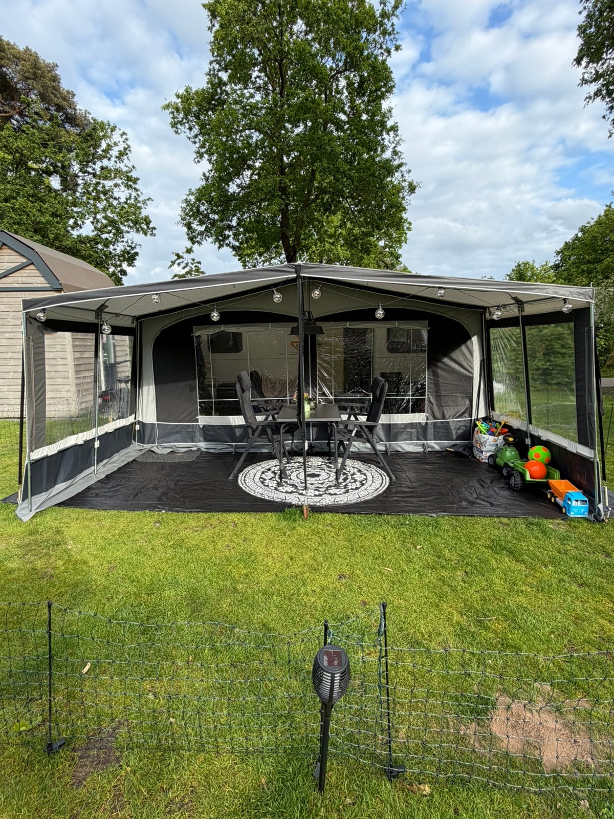 Knaus Südwind 450 TF (2000), Caravans en Kamperen, Rondzit, Frans bed, Particulier, Ringverwarming