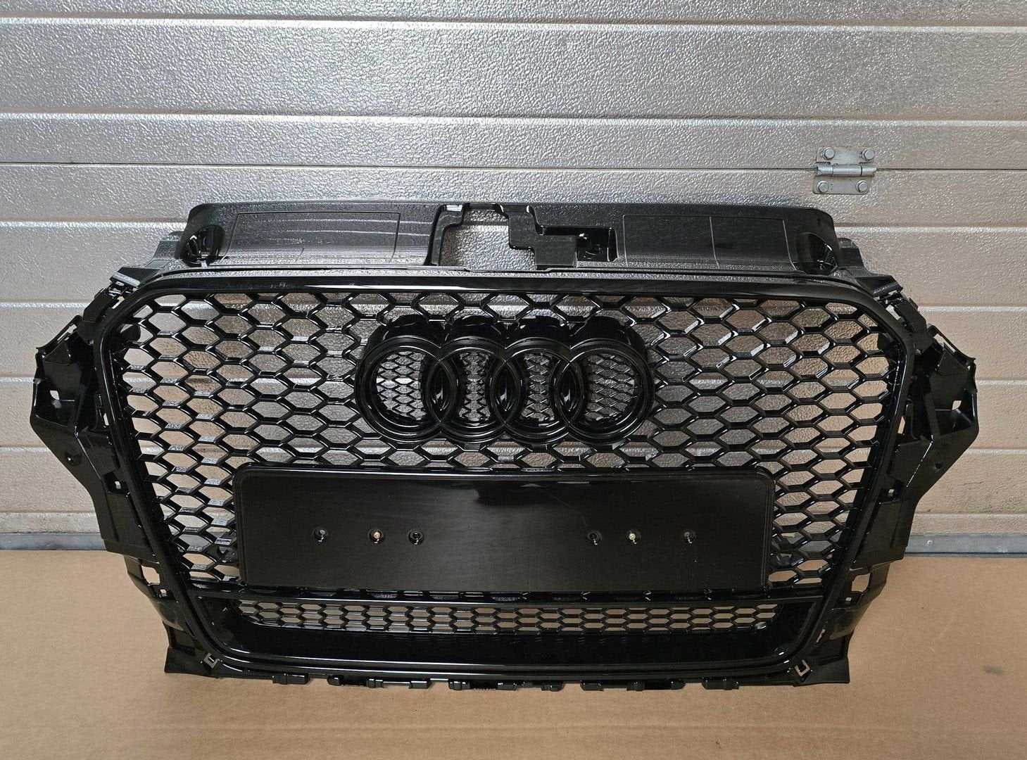 Grill Audi A3 8V RS3 LOOK Grille NIEUW bj.2012-2017, Auto-onderdelen, -, Voor, Nieuw, Ophalen of Verzenden