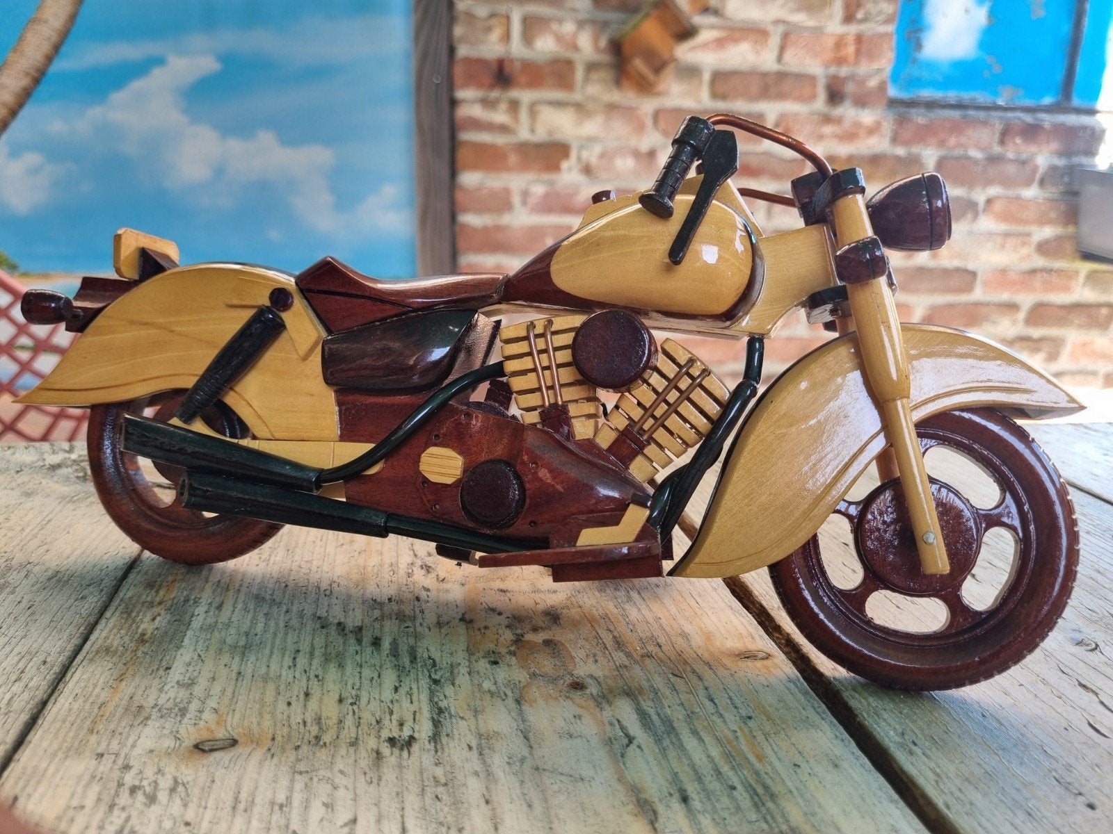 Uniek Houten modelmotorfiets - Handgemaakt kunstwerk, Overige onderwerpen, Houtsnijwerk, Ophalen of Verzenden, 20 - 50 cm