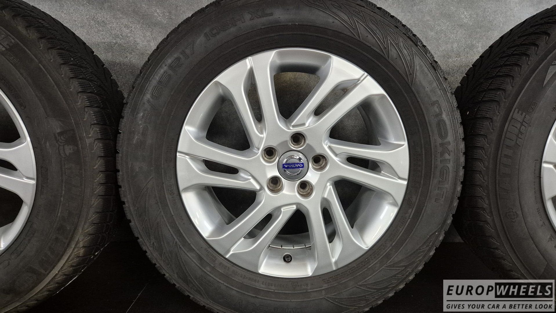 17 inch Volvo velgen XC60 XC90 235 65 Valder winterbanden, Auto-onderdelen, Banden en Velgen, Gebruikt, -, -, Banden en Velgen