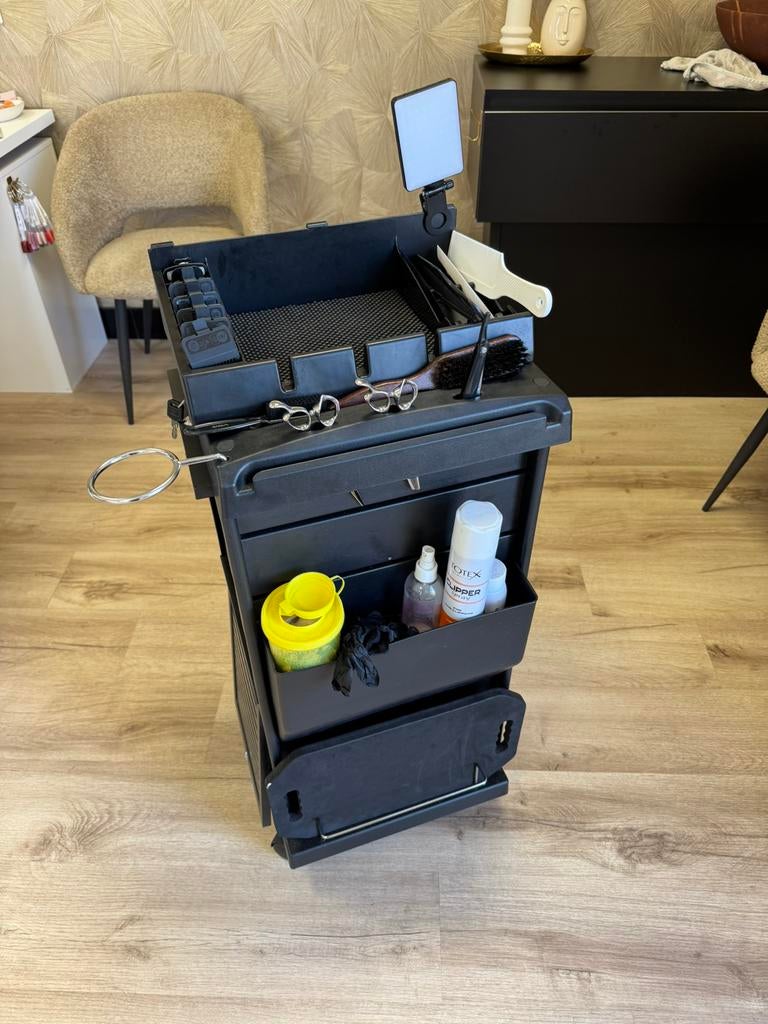 Professionele Kappers Trolley / Werkwagen - Zwart - Met slot, Ophalen, Zo goed als nieuw