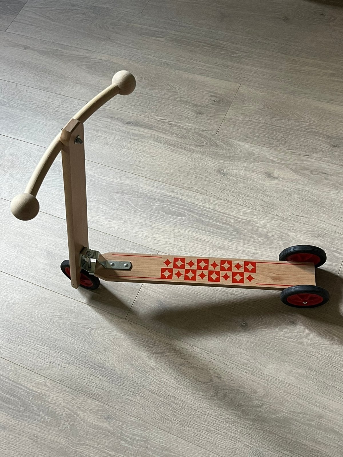 Houten Holzroller step zo goed als nieuw (moet weg), Ophalen, Zo goed als nieuw, Gewone step