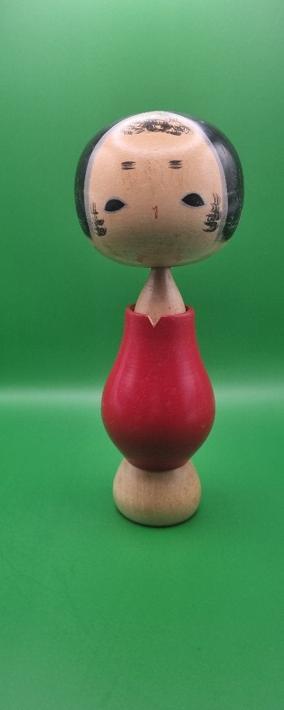 Vintage kokeshi van Aida Harumine (Seihou) (1926-1998), Hout, 22 cm, Gesigneerd, Ophalen of Verzenden