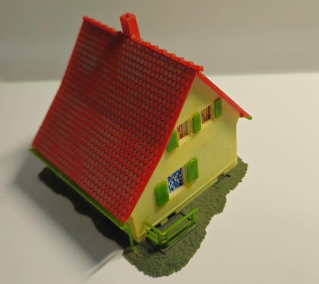 Vrijstaand huis voor modelbaan, Ophalen of Verzenden, 1:50 tot 1:144