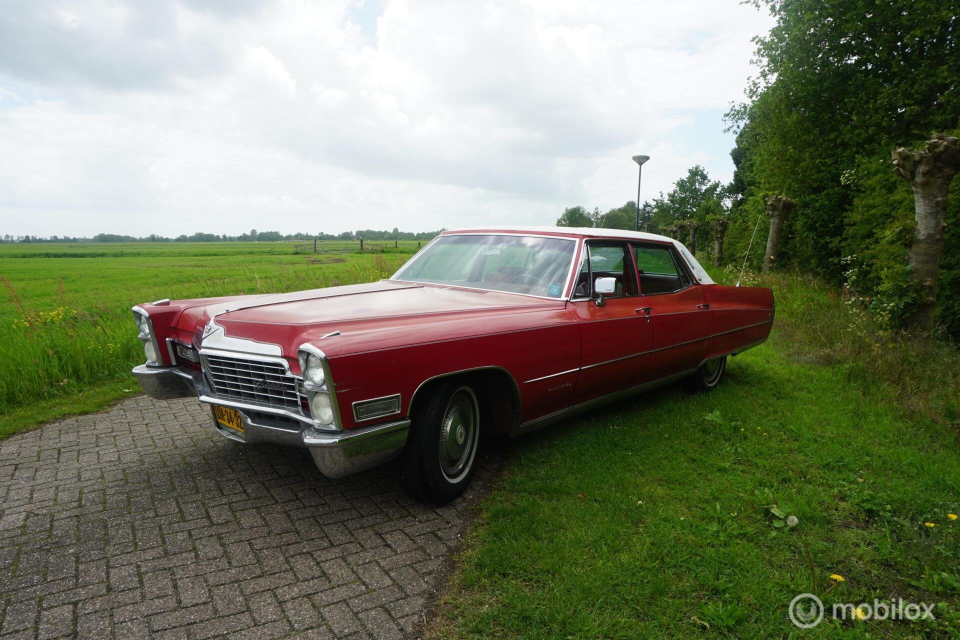 Cadillac Fleetwood Brougham 7.7L LPG, Auto's, Cadillac, Gebruikt, 8 cilinders, Overige carrosserieën, 2384 kg