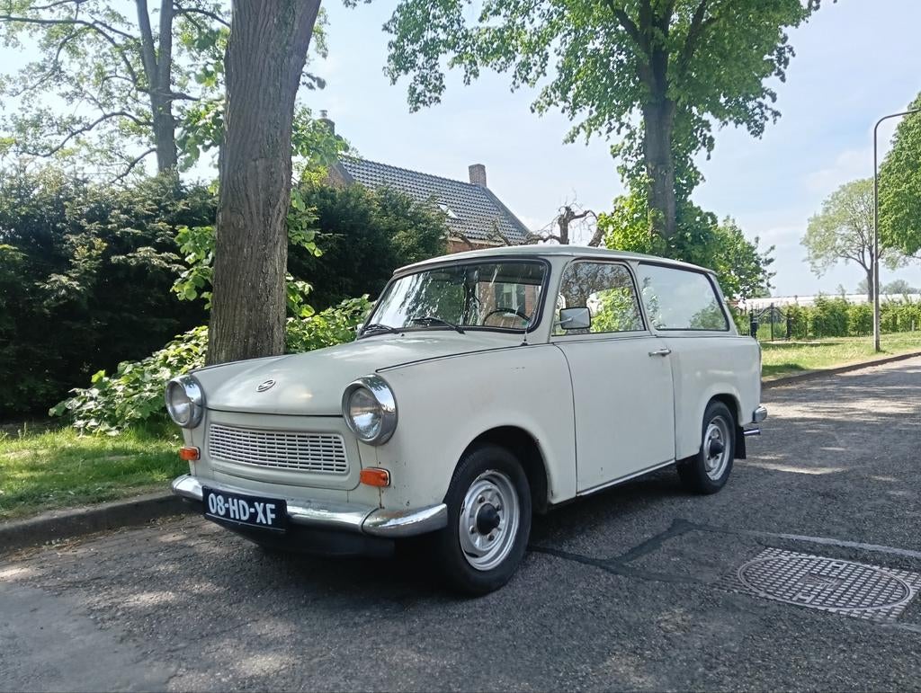 Trabant 601 Kombi Nieuwe apk, Wit, 26 pk, Stationwagon, Handgeschakeld