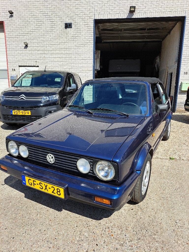 Volkswagen Golf 1.8 Cabriolet 72KW E2 1993 Blauw, Auto's, Volkswagen, 40 €/maand, 4 cilinders, Cabriolet, Blauw
