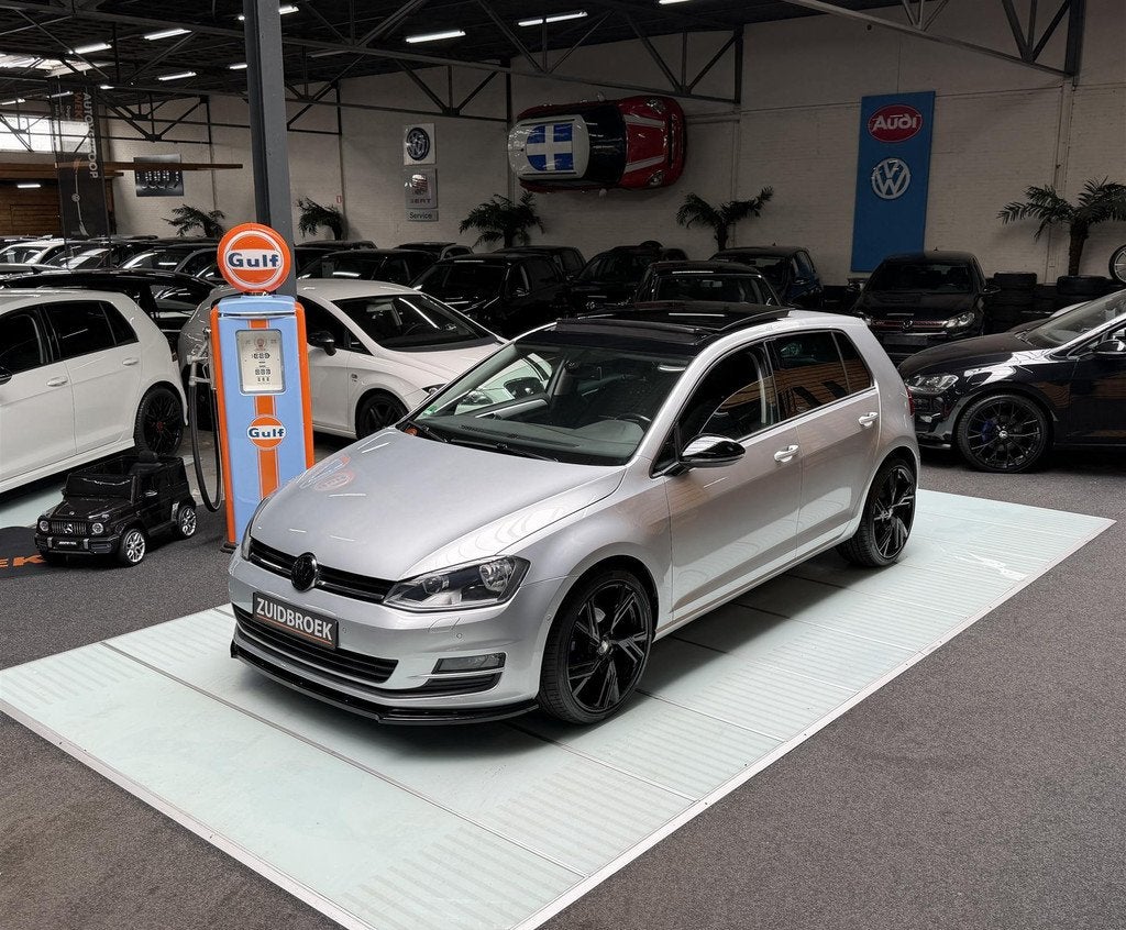 Volkswagen Golf 1.2 TSI | Pano | Maxton | Navi | Cruise |, Gebruikt, 4 cilinders, 1290 kg, Origineel Nederlands
