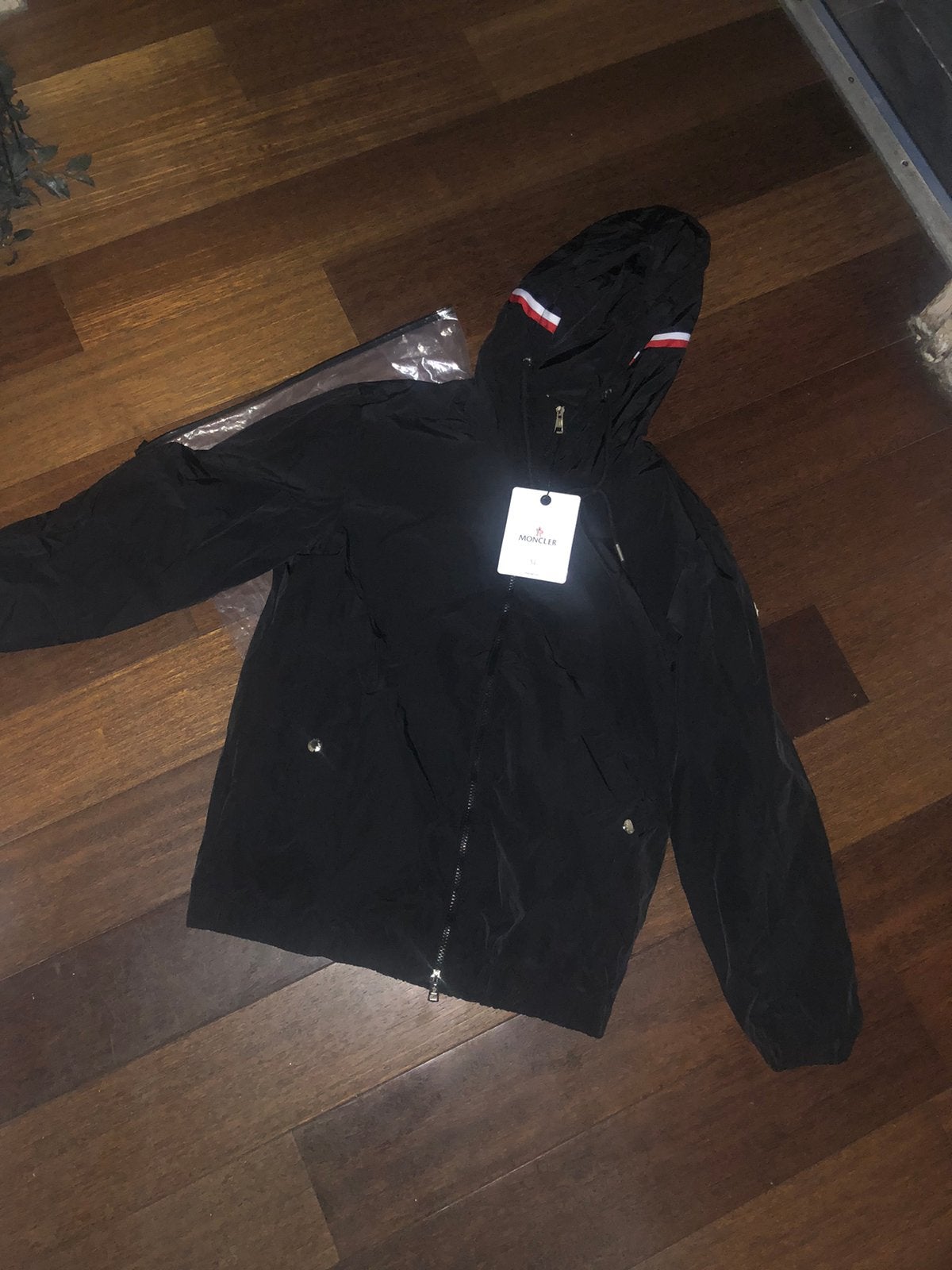 Moncler jas, Ophalen of Verzenden, Zo goed als nieuw, Maat 56/58 (XL), Zwart