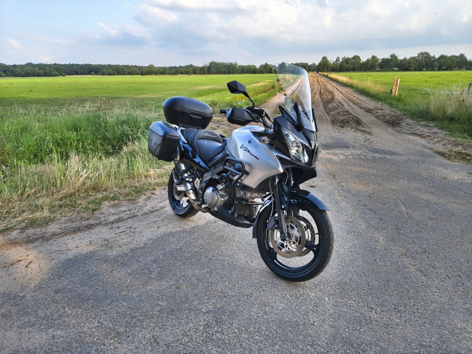 Suzuki V-Strom DL1000, Motoren, Motoren | Suzuki, Particulier, Toermotor, meer dan 35 kW, 2 cilinders, Motorrijbewijs A, Handvatverwarming