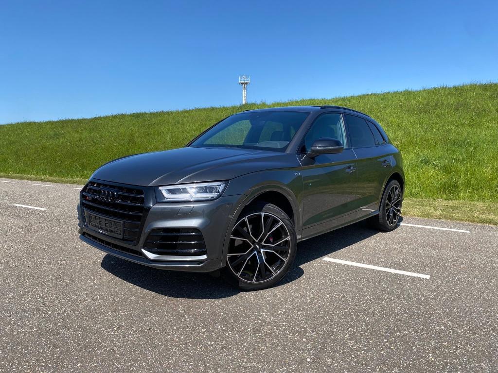 Audi SQ5 2018 Daytona Greg, B&O, RS stoelen, pano nette auto, Auto's, Audi, Particulier, Q5, 4x4, Achteruitrijcamera, Adaptieve lichten
