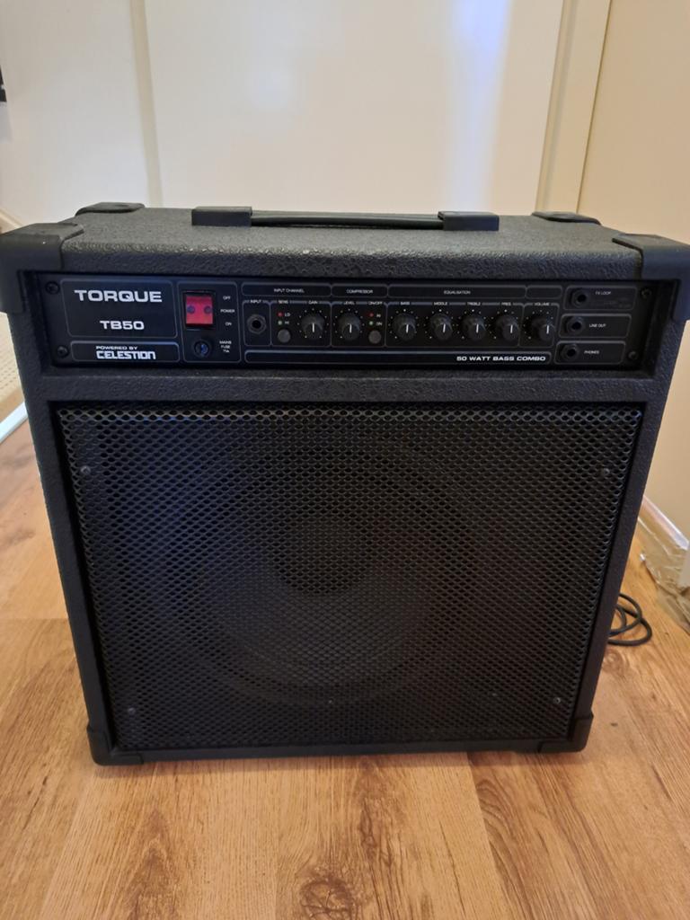 Basversterker 50 Watt, Muziek en Instrumenten, Ophalen, Zo goed als nieuw, Basgitaar, 50 tot 100 watt