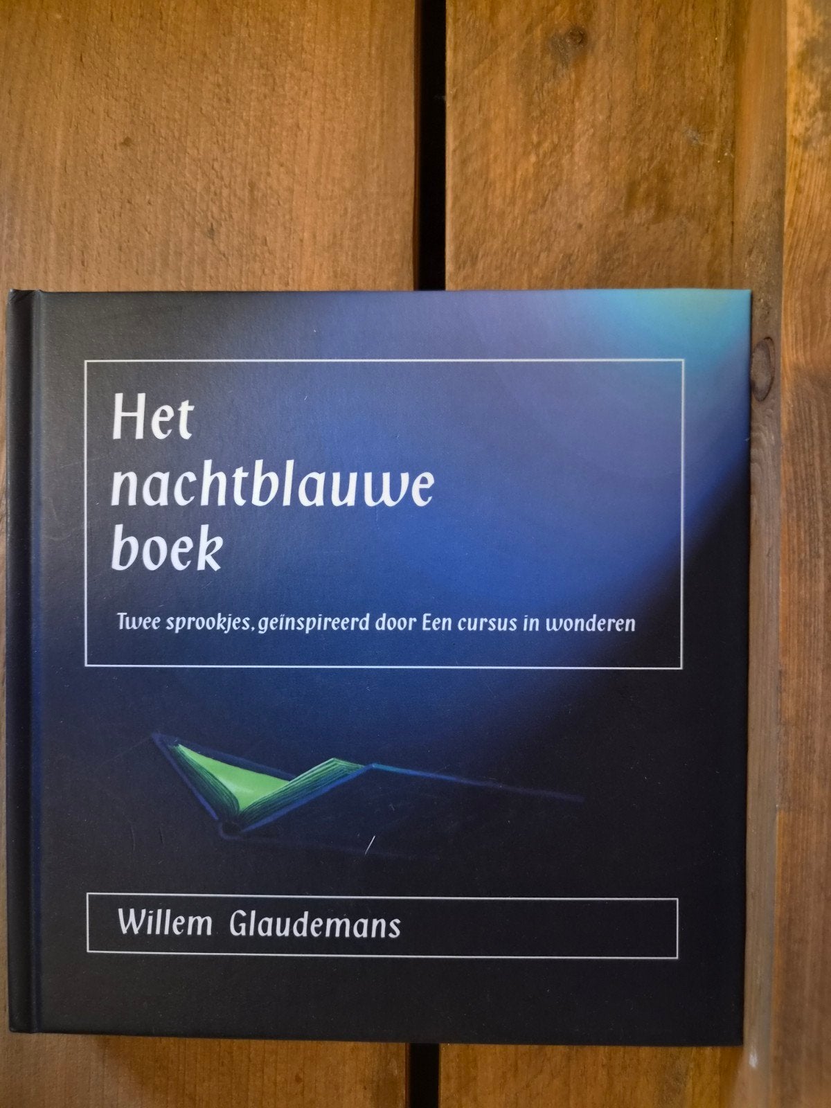 Het nachtblauwe boek - Twee sprookjes van Willem Glaudemans, Boeken, Esoterie en Spiritualiteit, Ophalen of Verzenden