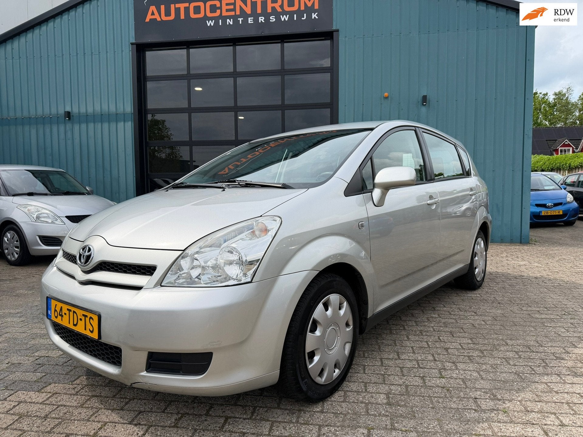 Toyota Corolla Verso 1.6 VVT-i Terra, Auto's, 450 kg, Gebruikt, Zwart, 4 cilinders
