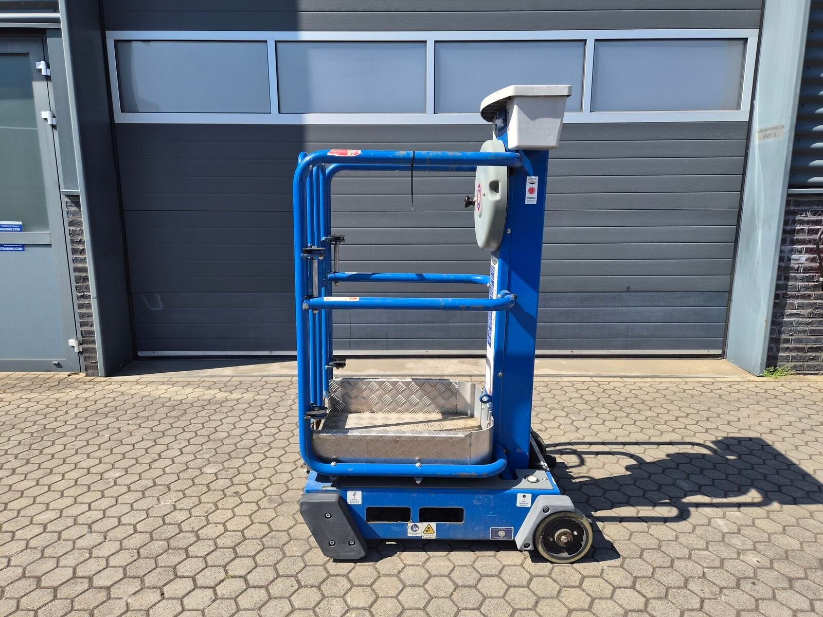 Power Tower pecolift, Jaar 2019 mast climbing platform