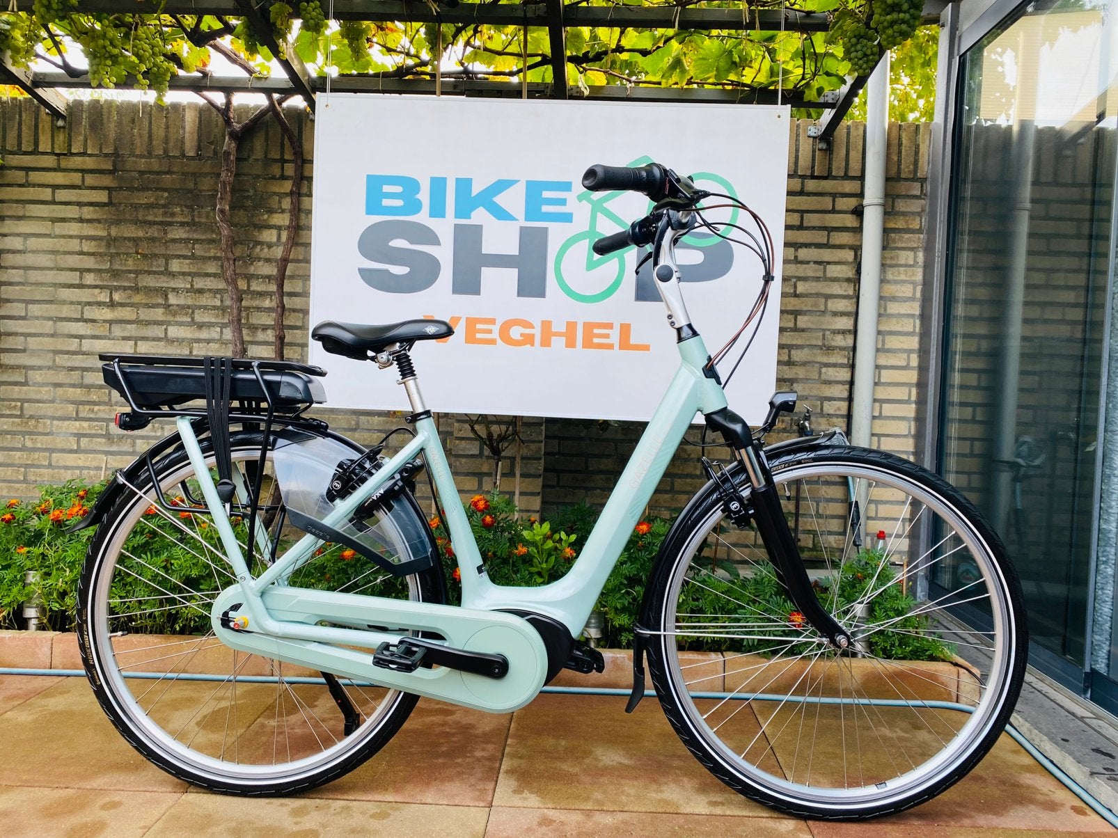 Elektrische Gazelle Orange c7+ Bosch Middenmotor Active Line, Ophalen of Verzenden, Zo goed als nieuw, 5467kc, 50 tot 53 cm