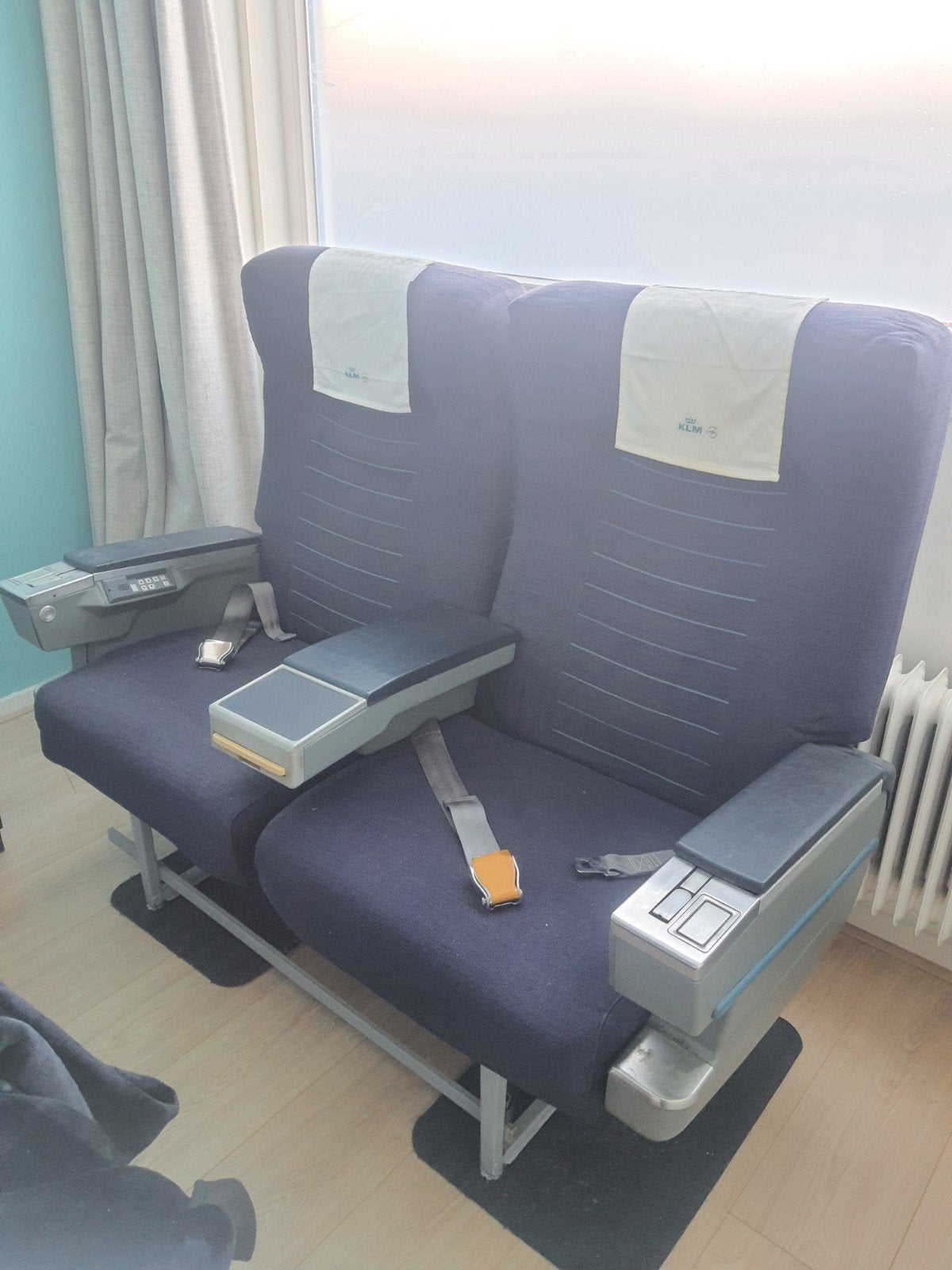 KLM vliegtuigstoelen - Set van twee in prima staat, Ophalen, Vliegtuig, Industrieel, Uniek, Gebruikt, Twee