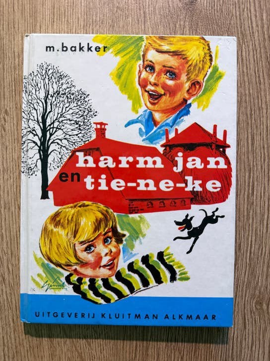 Harm Jan en Tie-ne-ke - M. Bakker (13e druk), Boeken, Ophalen of Verzenden, Gelezen, Fictie algemeen