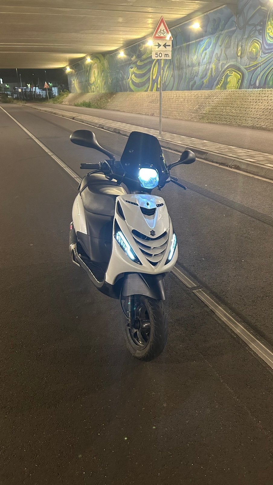 Piaggio zip 80cc, Fietsen en Brommers, Ophalen, Maximaal 45 km/u, Zip, Zo goed als nieuw