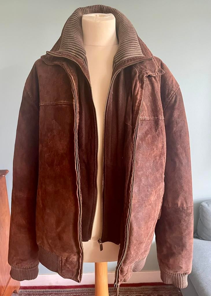 Luxe suede leren jas afneembare kraag SAKI nieuwprijs 600€, Ophalen of Verzenden, Zo goed als nieuw, Maat 48/50 (M), Bruin