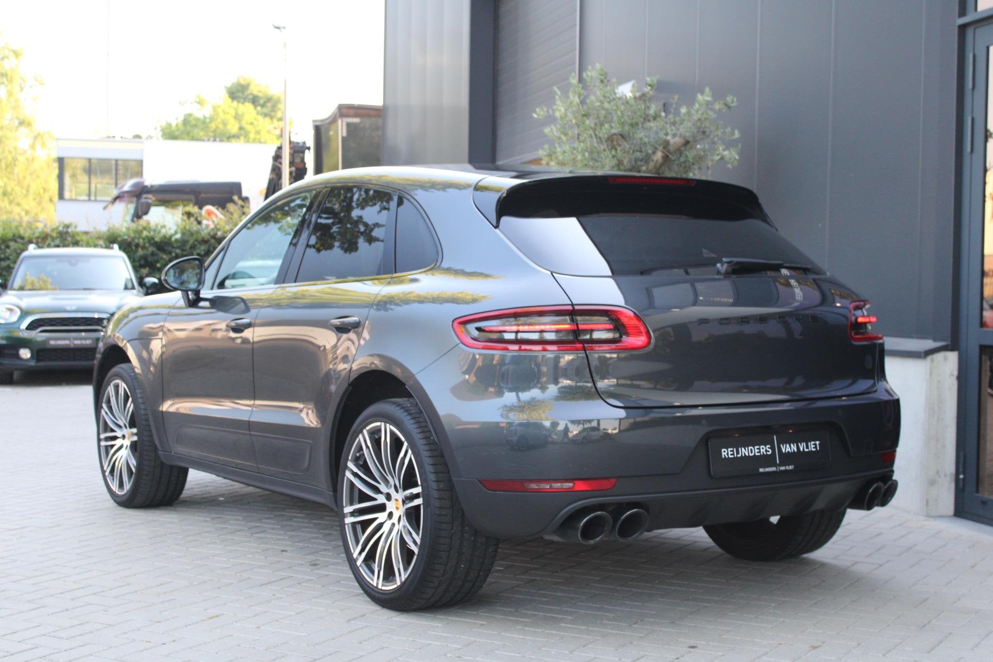 Porsche Macan 2.0 | 21" Turbo Velgen | PCM Nav. | Xenon+ | R, Auto's, Automaat, Stof, Gebruikt, Euro 6