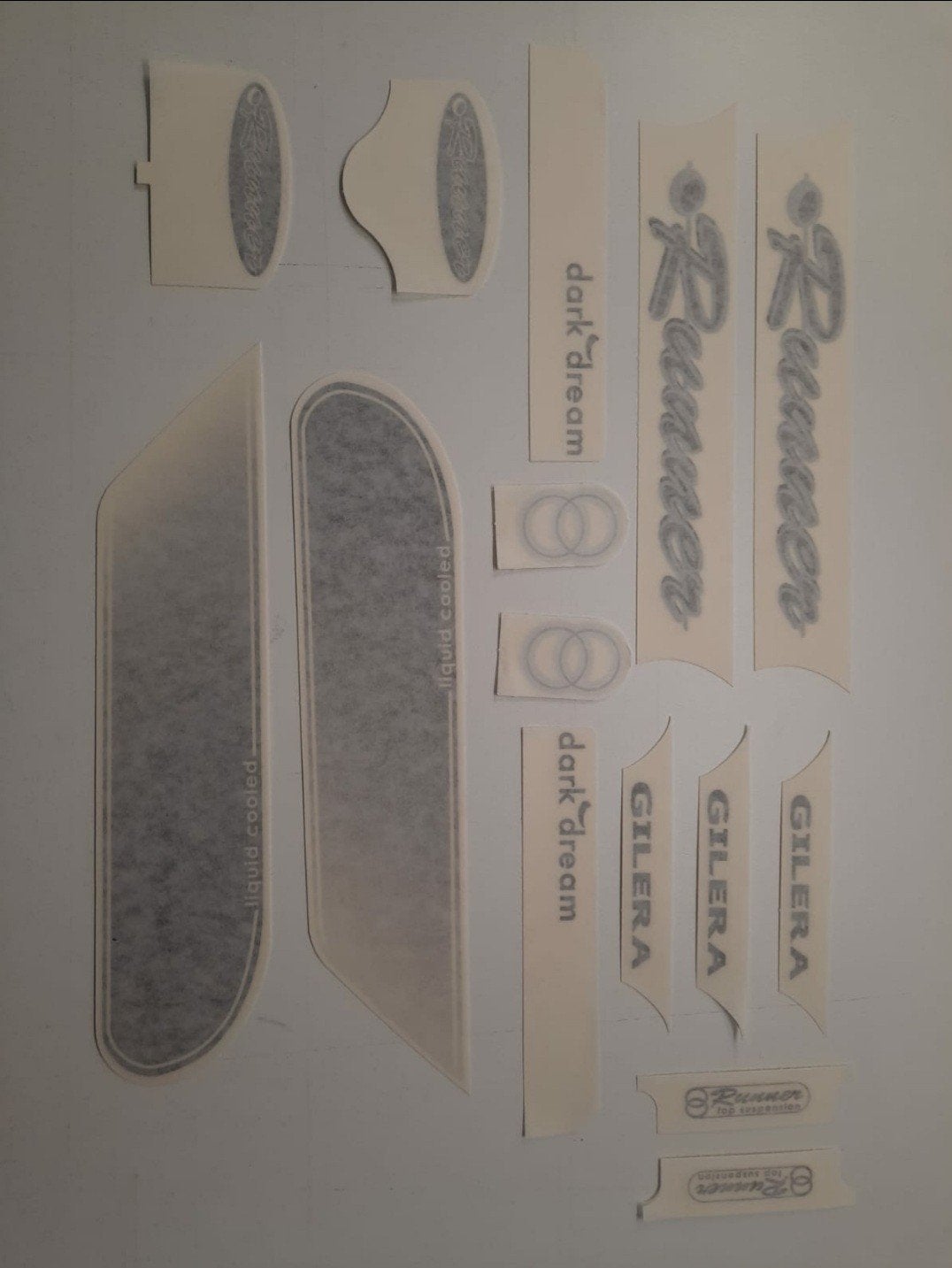 Complete stickerset Gilera Runner Dark Dream, Fietsen en Brommers, Brommeronderdelen | Scooters, Nieuw, Overige merken, Overige typen